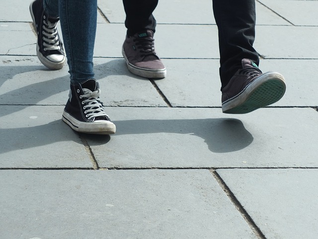 Obuwie na lato - modele, które musisz mieć w swojej szafie
