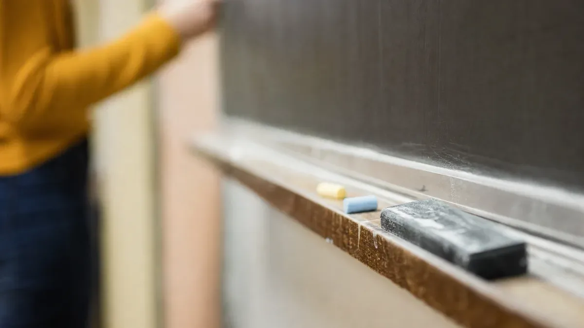 Dwa dyplomy bez wyjazdu z Polski. Uczniowie ZSOT uczą się po amerykańsku