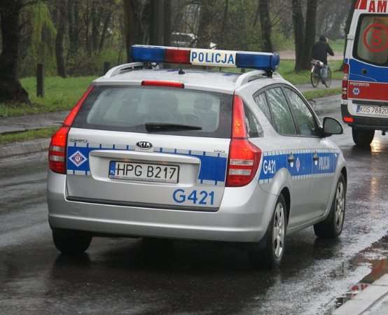 KPP w Lublińcu: Niezgodności w przebiegu licznika Fiata Doblo wykryte podczas kontroli