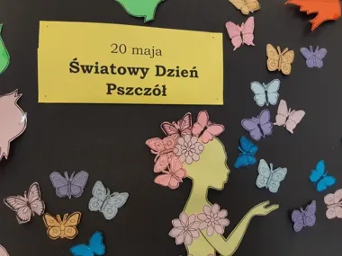 Pszczoły wchodzą do biblioteki. W Lublińcu czeka książkowa ul dla dzieci
