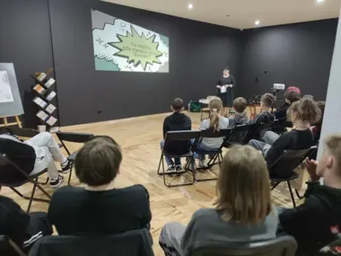 Manga i komiks wzięły Miedźno na warsztat - lublinieckie bibliotekarki zachwyciły młodzież