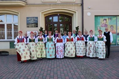 Rynek zabrzmiał po śląsku i rzeszowsku. Folkowy koncert porwał Lubliniec