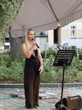 Muzyka i dzieci ze szkoły na Rynku. Wystąpi Aleksandra Mikulska