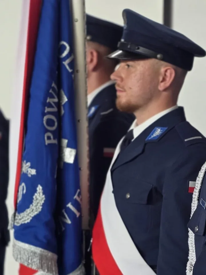 Policjant z Lublińca wracał do domu. Przy drodze znalazł rannego 14-latka