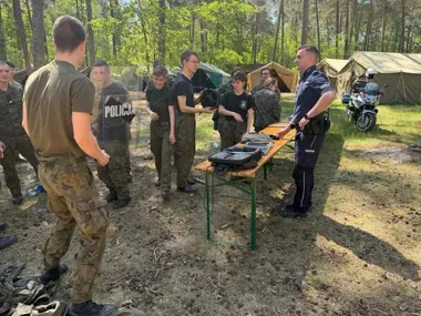 Mundurowi z Lublińca pokazali młodzieży, co grozi za jeden błąd
