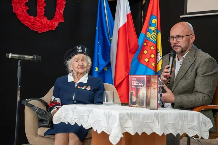 Sanitariuszka Powstania Warszawskiego spotkała się z młodzieżą w Lublińcu